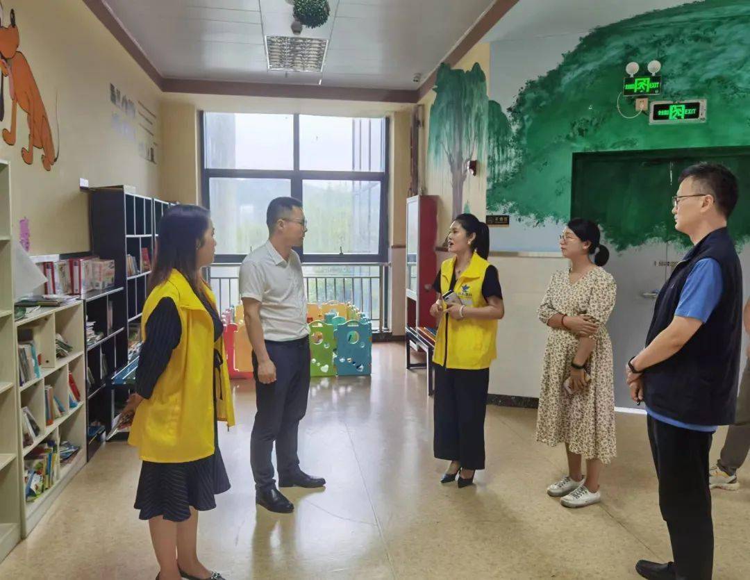 童心港湾 | 省童心港湾项目办到定南调研童心港湾项目建设
