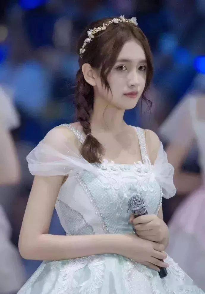 抖音第一网红直播<strong></p>
<p>p网提币</strong>，p图和美颜究竟能可怕到什么程度？？？