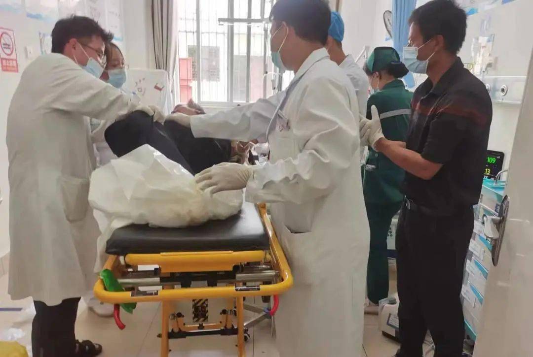 【援滇】前方连线<strong></p>
<p>滇币</strong>！援滇医疗队半月工作纪实