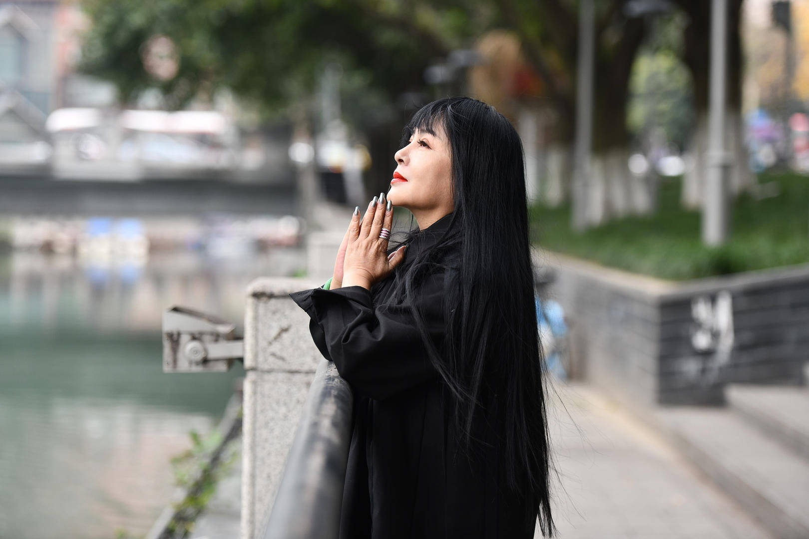 好友：千百惠在成都生活的这几年<strong></p>
<p>波音</strong>，是她最无忧无虑的日子