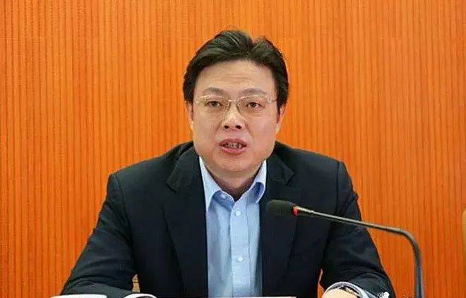 山东东营市委书记杨国强<strong></p>
<p>美股sbux</strong>，履新海南省领导