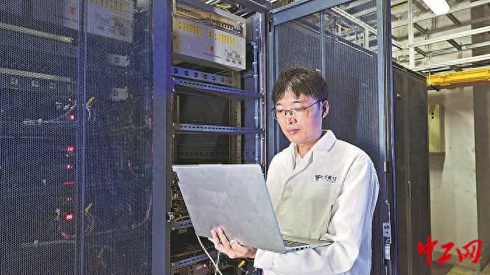 全国劳动模范林实践：用代码造出<strong></p>
<p>美股中国概念股</strong>了一个“技能练兵场”