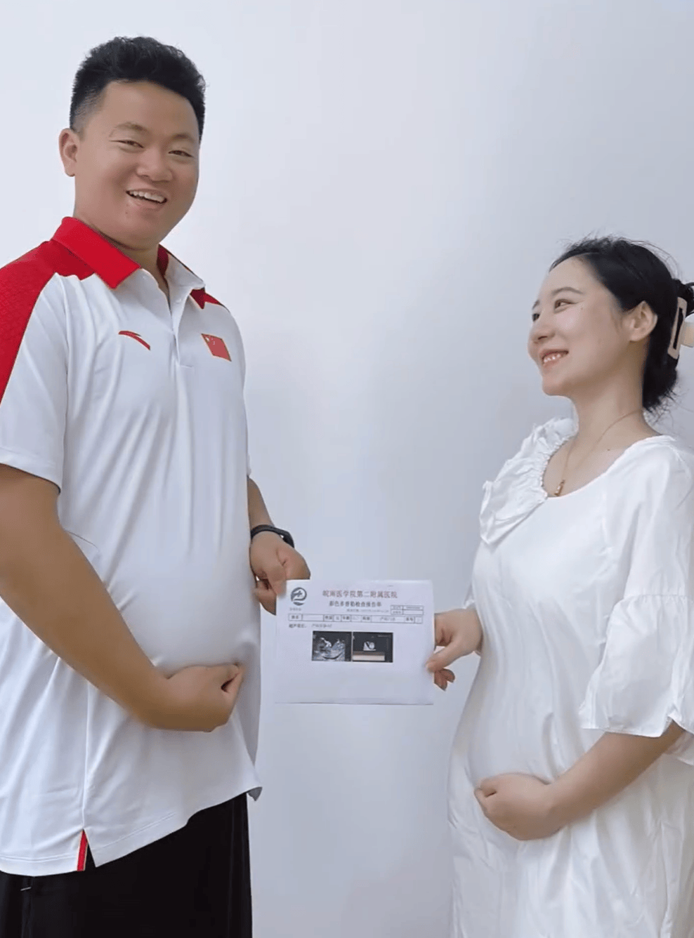 恭喜<strong></p>
<p>美股中国概念股</strong>！33岁奥运冠军官宣怀孕