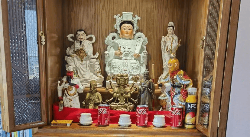 “昆仑童子”案告破<strong></p>
<p>美股中国概念股</strong>！恶行披露——