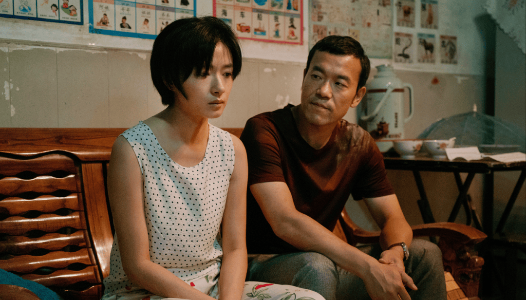 城市打工人<strong></p>
<p>美股MU股票</strong>，花十几万回村给父母补缴社保