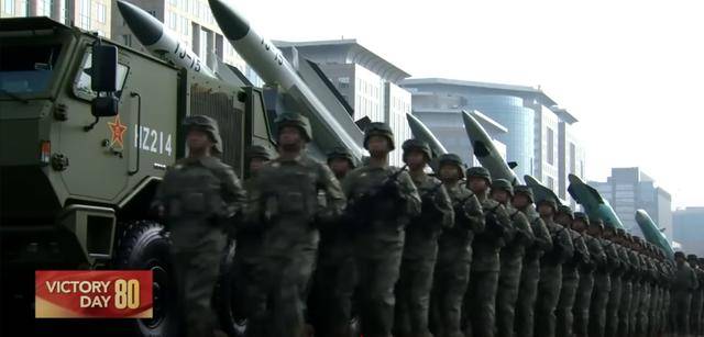 阅兵后劲太大<strong></p>
<p>美股</strong>，上万台湾省民众集体觉醒