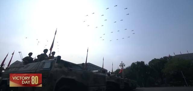 阅兵后劲太大<strong></p>
<p>美股</strong>，上万台湾省民众集体觉醒
