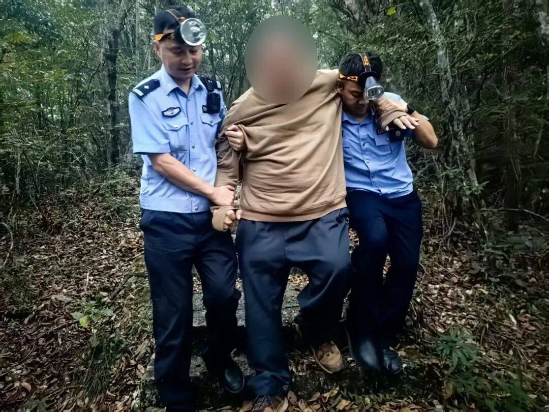 杭州一山脚下<strong></p>
<p>美股期权价格</strong>，网约车司机报警！从清晨等到深夜，未等到乘客下山……紧急搜救！
