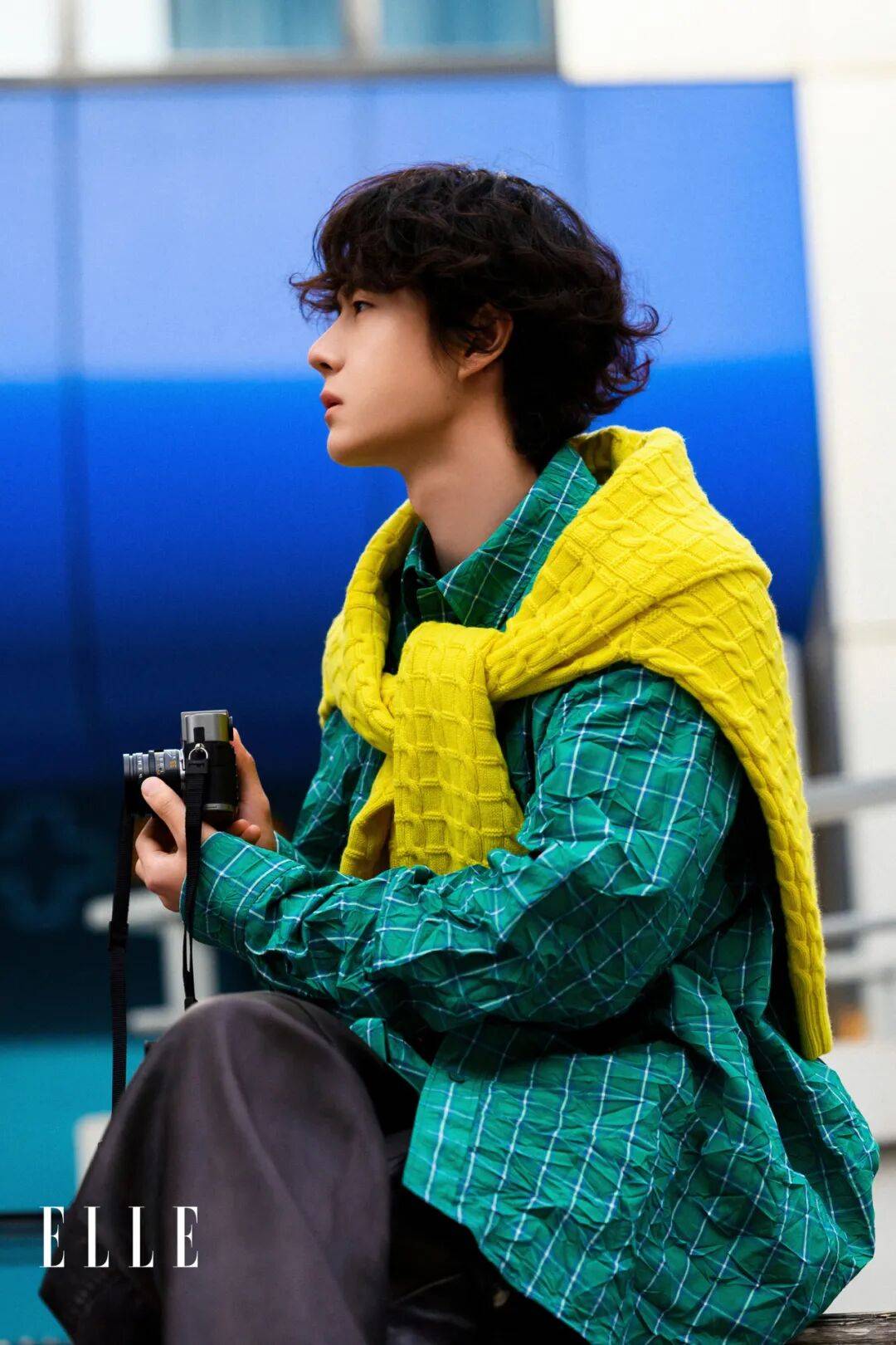 LOEWE新设计师首秀爆了<strong></p>
<p>美股期权价格</strong>，新配色太撩人！