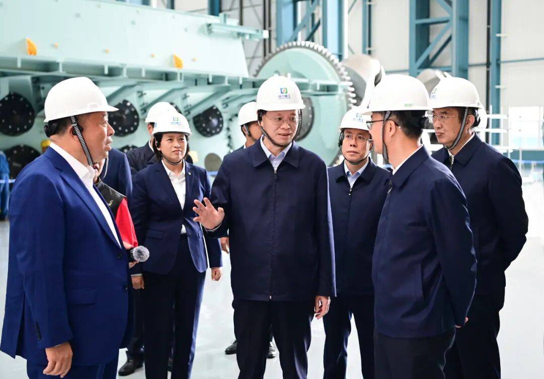 新任辽宁省委书记许昆林<strong></p>
<p>美股佣金高</strong>，到大连调研