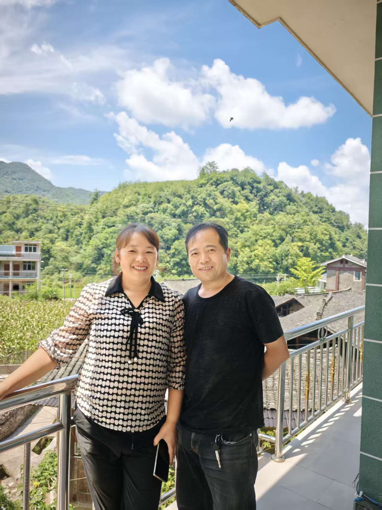 那个让老师骄傲的“调皮”班级！30年同学聚会<strong></p>
<p>美股佣金高</strong>，还伴有一封来自贵州的感谢信
