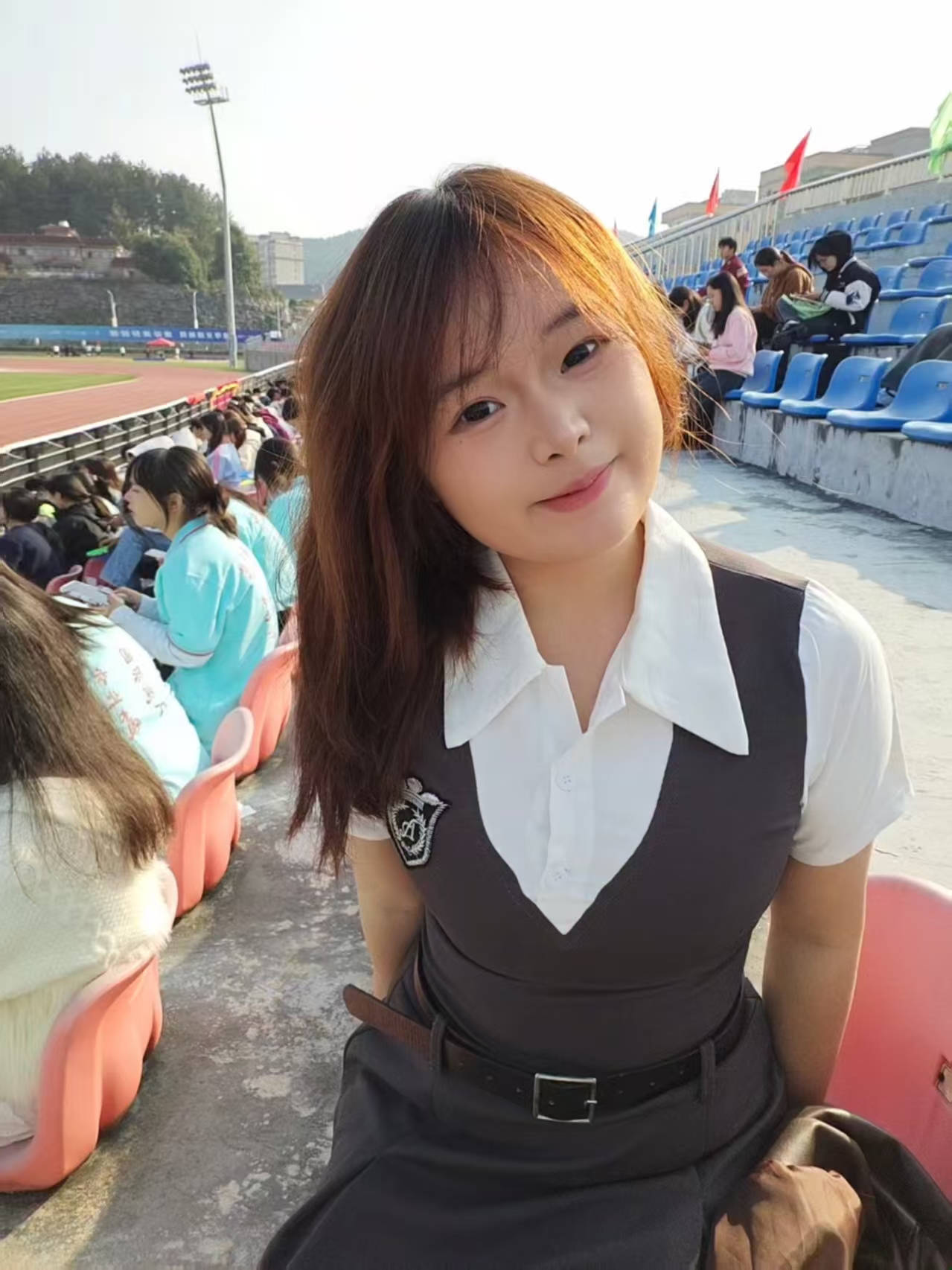 那个让老师骄傲的“调皮”班级！30年同学聚会<strong></p>
<p>美股佣金高</strong>，还伴有一封来自贵州的感谢信