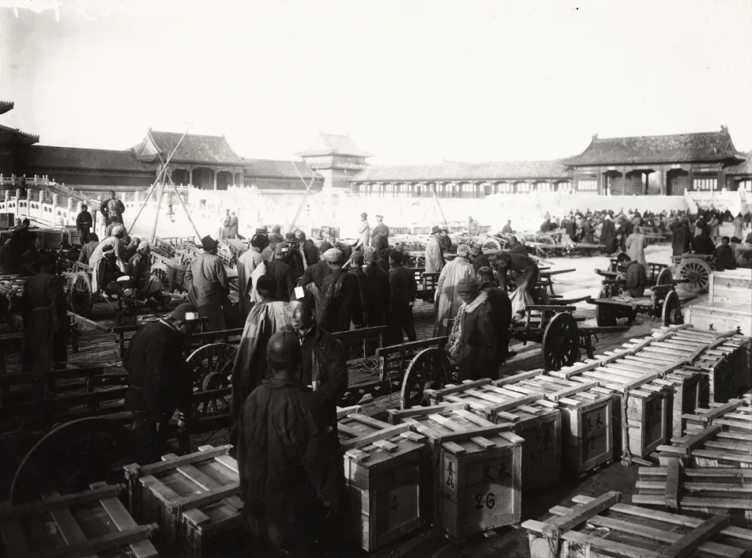 今天是故宫博物院百岁生日<strong></p>
<p>炒美股违法</strong>，让我们回顾她这一百年的史诗