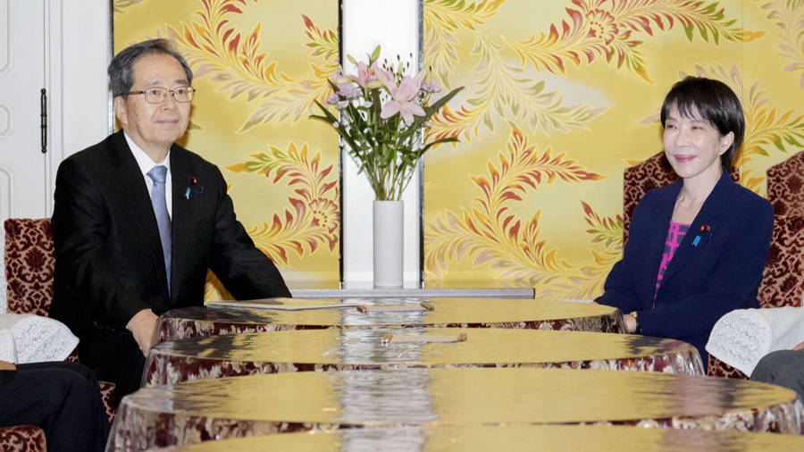 日本首相指名选举推迟五天<strong></p>
<p>优酷美股</strong>，高市早苗把自己关进了“小黑屋”