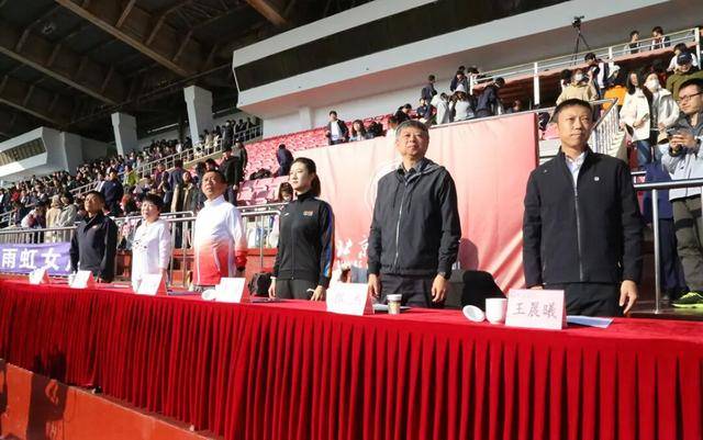 政前方｜女乒“大满贯”得主丁宁<strong></p>
<p>黄金交易</strong>，已任北京先农坛体校校长