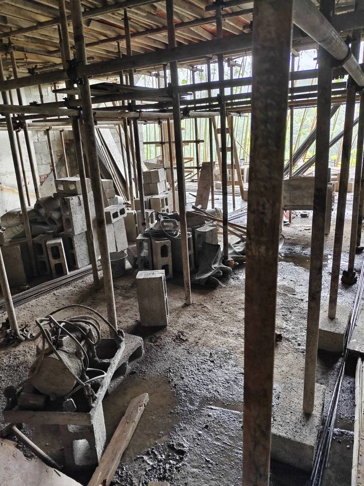 重庆巫溪一小区1楼4户业主联合私挖地下室？回应：已责令停止施工<strong></p>
<p>黄金交易</strong>，正房屋进行鉴定