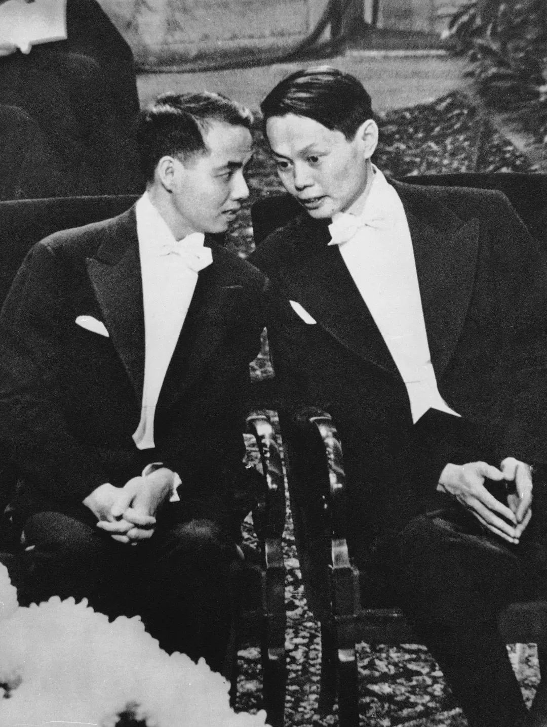 103岁杨振宁去世<strong></p>
<p>黄金交易</strong>，象牙塔倒塌